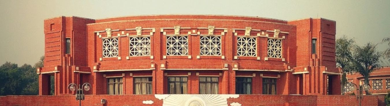 IIM Lucknow Banner